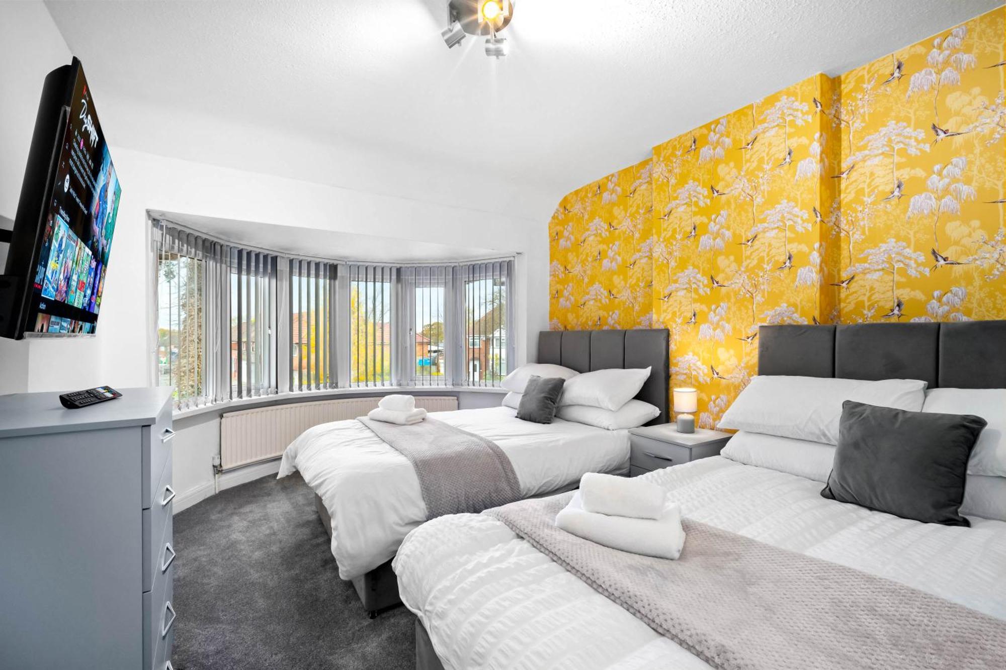 Modern 18 Guest Large Home In Solihull - Near Nec, Jlr, Hs2 And Bhx Birmingham Exterior photo
